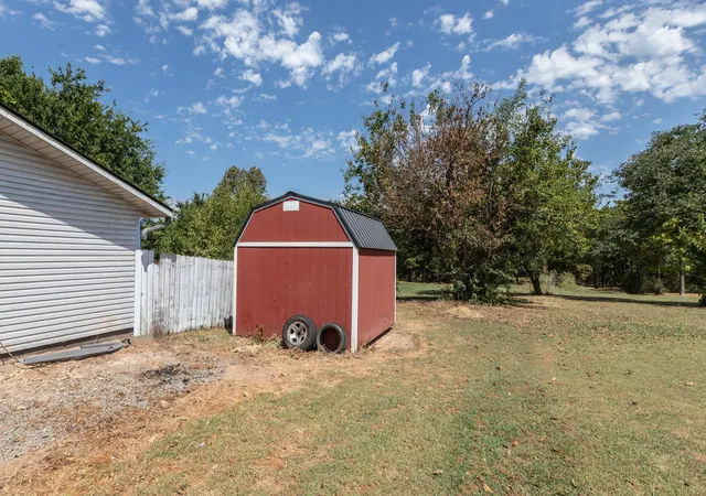 Photo 41 of Single family home for sale at 1251 W Taylor, Sallisaw, OK 74955 | MLS# 2631070 | Listing updated on 2026-10-05