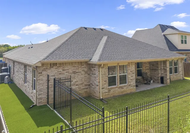 Photo 3 of Single family home for sale at 1030 Indian Plains Rd, Ardmore, OK 73401 | MLS# 2630688 | Listing updated on 2026-09-08