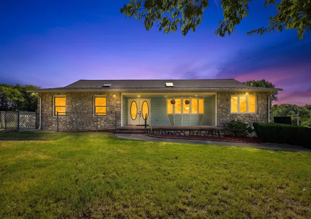 Photo 1 of Sale Pending at 21441 E 45th St, Broken Arrow, OK 74014 | MLS# 2630962 | Listing updated on 2026-08-30