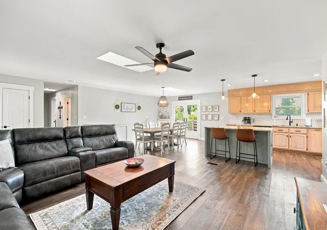 Photo 2 of Sale Pending at 21441 E 45th St, Broken Arrow, OK 74014 | MLS# 2630962 | Listing updated on 2026-08-30