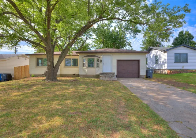 Photo 1 of Single family home for sale at 8934 E Newton St, Tulsa, OK 74115 | MLS# 2631086 | Listing updated on 2026-09-05
