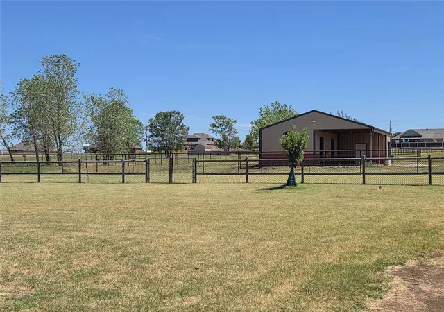 Photo 3 of Single family home for sale at 14435 N 35Th Ave E, Skiatook, OK 74070 | MLS# 2631126 | Listing updated on 2026-09-22
