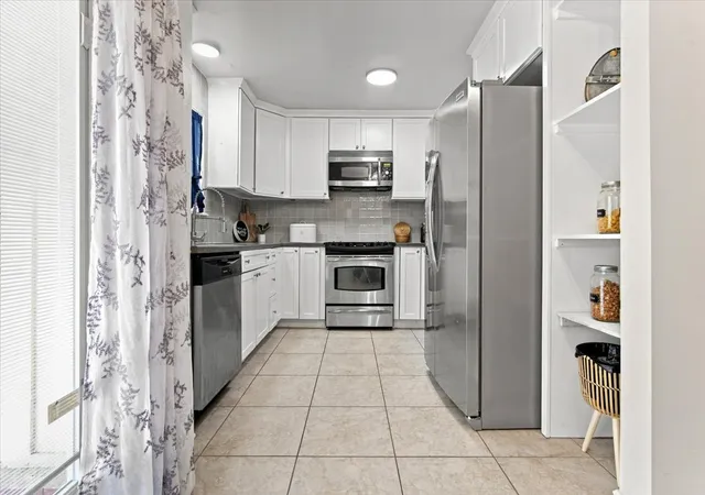 Photo 3 of Condo for sale at 4323 E 68Th St #514, Tulsa, OK 74136 | MLS# 2631124 | Listing updated on 2026-09-25