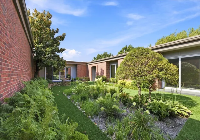 Photo 2 of Condo for sale at 2427 E 72nd St #5-C-2, Tulsa, OK 74136 | MLS# 2631138 | Listing updated on 2026-09-09