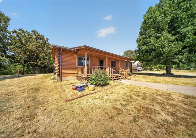 Photo 3 of Single family home for sale at 18501 E Hwy 28a Hwy S, Claremore, OK 74017 | MLS# 2630788 | Listing updated on 2026-09-14