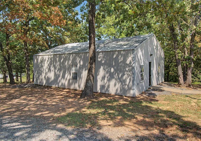 Photo 4 of Single family home for sale at 4930 S 71St St E, Muskogee, OK 74403 | MLS# 2631161 | Listing updated on 2026-09-23