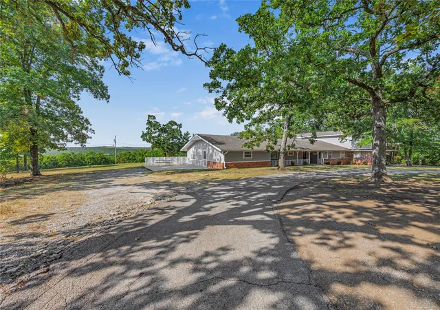 Photo 3 of Single family home for sale at 13511 N 3940 Rd, Bartlesville, OK 74003 | MLS# 2631096 | Listing updated on 2026-09-08