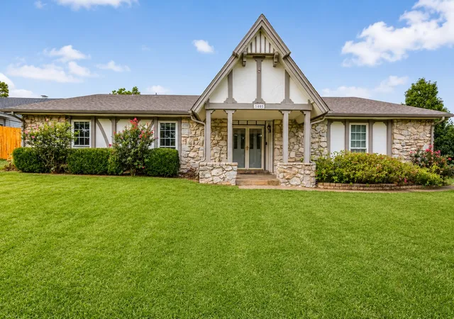 Photo 1 of Single family home for sale at 1405 W Young St, Tulsa, OK 74127 | MLS# 2630937 | Listing updated on 2026-09-08