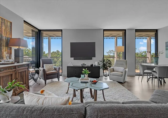 Photo 3 of Sale Pending at 2300 S Riverside Dr #3F, Tulsa, OK 74114 | MLS# 2630912 | Listing updated on 2026-08-31