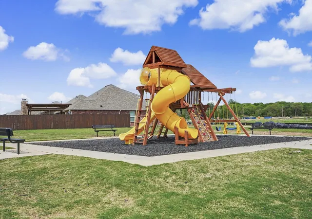 Photo 3 of Sale Pending at 10647 S 278th Eastavenue, Coweta, OK 74429 | MLS# 2631105 | Listing updated on 2026-09-11
