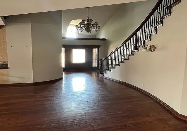 Photo 3 of Single family home for sale at 7826 E 100th St, Tulsa, OK 74133 | MLS# 2631189 | Listing updated on 2026-08-31