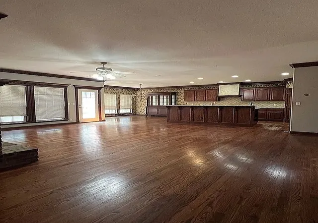 Photo 4 of Single family home for sale at 7826 E 100Th St, Tulsa, OK 74133 | MLS# 2631189 | Listing updated on 2026-08-31
