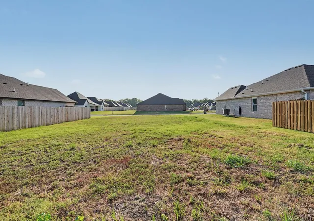 Photo 2 of Sale Pending at 10830 S 279th East Eastavenue, Coweta, OK 74429 | MLS# 2631114 | Listing updated on 2026-09-11