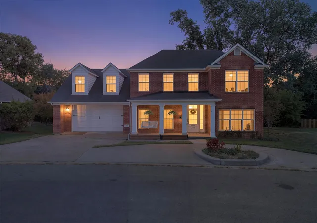Photo 1 of Single family home for sale at 239 Woodview Ln, Sapulpa, OK 74066 | MLS# 2620151 | Listing updated on 2026-09-03