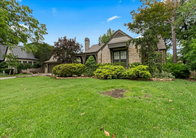 Photo 3 of Sale Pending at 2327 Delaware Ave, Tulsa, OK 74114 | MLS# 2631213 | Listing updated on 2026-09-05