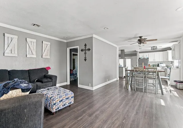 Photo 3 of Single family home for sale at 919 W North Ave, Checotah, OK 74426 | MLS# 2631221 | Listing updated on 2026-09-15