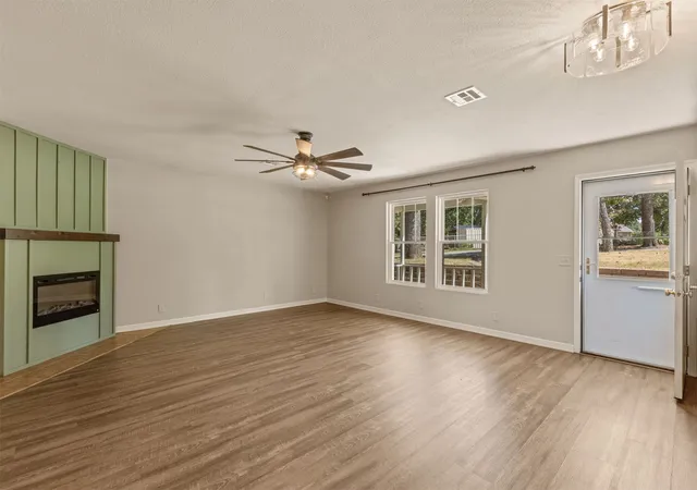 Photo 3 of Single family home for sale at 16820 Ranch Land Rd, Skiatook, OK 74070 | MLS# 2631194 | Listing updated on 2026-09-02