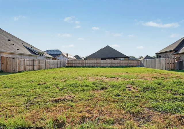Photo 1 of Sale Pending at 10871 S 277th Eastavenue, Coweta, OK 74429 | MLS# 2631204 | Listing updated on 2026-09-11