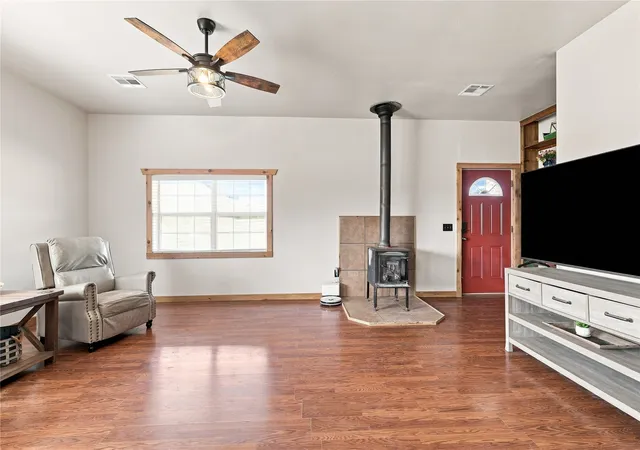 Photo 4 of Single family home for sale at 400616 W 4000 Rd W, Collinsville, OK 74021 | MLS# 2631259 | Listing updated on 2026-09-16
