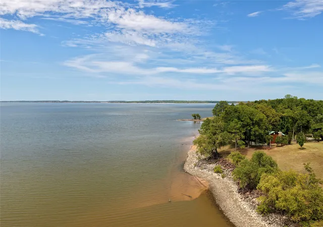 Photo 3 of Sale Pending at 1812 Sunset Dr, Eufaula, OK 74432 | MLS# 2630867 | Listing updated on 2026-09-26