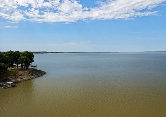 Photo 3 of Sale Pending at 1812 Sunset Dr, Eufaula, OK 74432 | MLS# 2630867 | Listing updated on 2026-09-26
