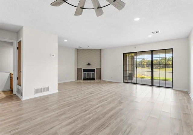 Photo 4 of Townhouse for sale at 17 Valley View Dr #C, Burneyville, OK 73430 | MLS# 2631249 | Listing updated on 2026-08-31