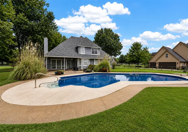 Photo 2 of Single family home for sale at 4701 W 87th St, Tulsa, OK 74132 | MLS# 2631271 | Listing updated on 2026-10-07