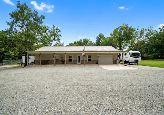 Photo 1 of Single family home for sale at 510 E Main St, Beggs, OK 74421 | MLS# 2631349 | Listing updated on 2026-09-09