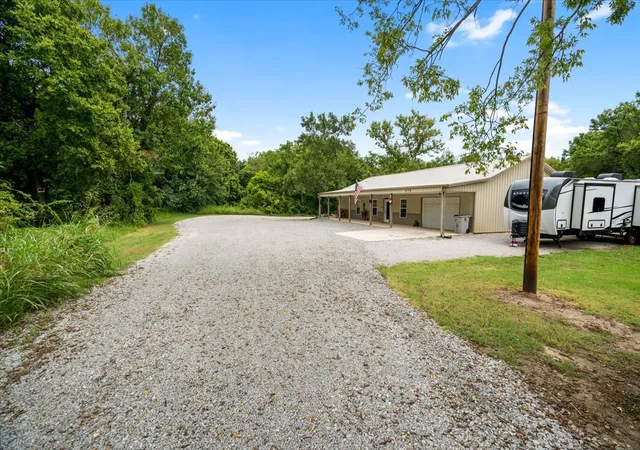 Photo 2 of Single family home for sale at 510 E Main St, Beggs, OK 74421 | MLS# 2631349 | Listing updated on 2026-09-09