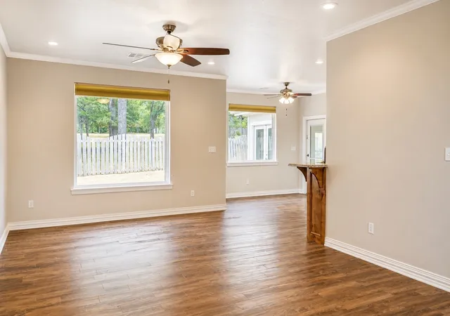 Photo 3 of Single family home for sale at 1001 Stone Creek, Ardmore, OK 73401 | MLS# 2631236 | Listing updated on 2026-09-01
