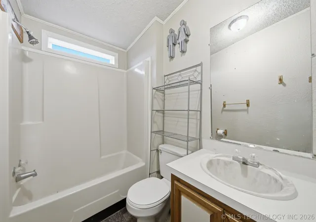 Photo 29 of Manufactured home for sale at 29982 Dustin Rd, Henryetta, OK 74437 | MLS# 2631338 | Listing updated on 2026-10-01
