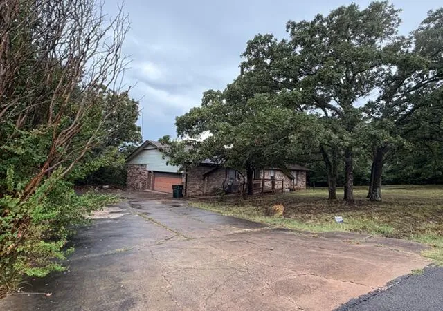 Photo 2 of Sale Pending at 3636 Hillside Dr, Sapulpa, OK 74066 | MLS# 2629109 | Listing updated on 2026-09-01