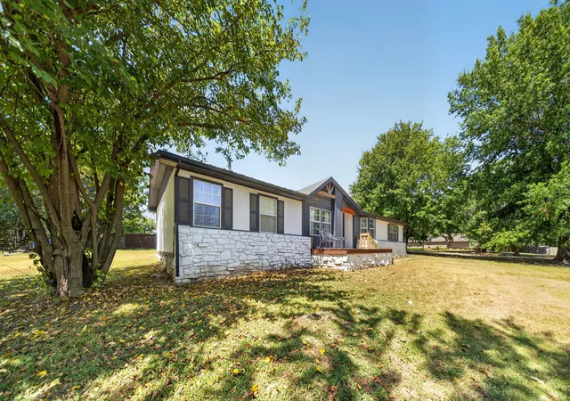 Photo 1 of Manufactured home for sale at 11010 S 250th Eastavenue, Broken Arrow, OK 74014 | MLS# 2631220 | Listing updated on 2026-09-07