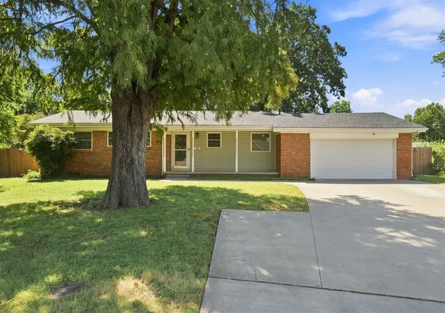 Single family home for sale at 4513 S Zenith Ave, Tulsa, OK 74107 | MLS# 2630930