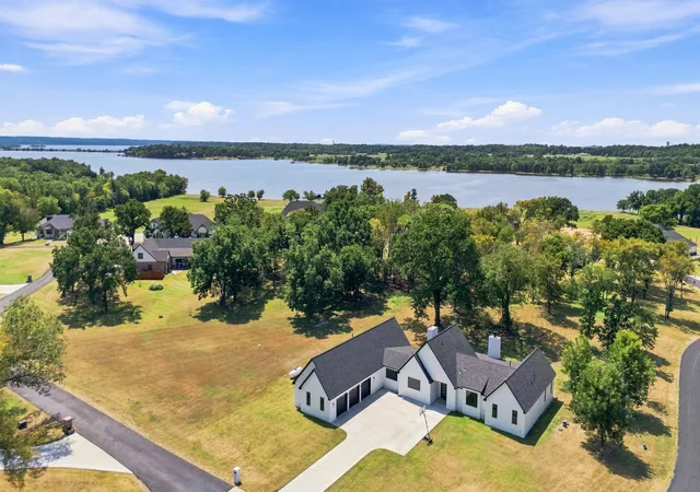 Photo 1 of Single family home for sale at 831 N 4389, Pryor, OK 74361 | MLS# 2631299 | Listing updated on 2026-08-31
