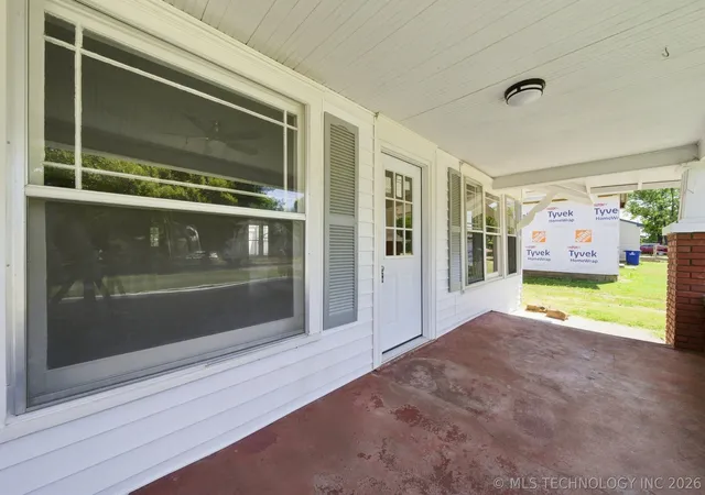 Photo 4 of Single family home for sale at 806 S Price St, Hominy, OK 74035 | MLS# 2630156 | Listing updated on 2026-08-29