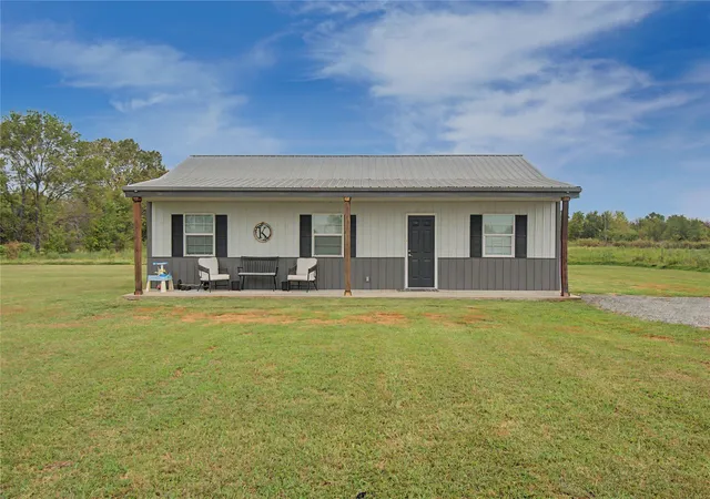 Photo 2 of Sale Pending at 11732 Oktaha Rd, Oktaha, OK 74450 | MLS# 2631385 | Listing updated on 2026-09-17
