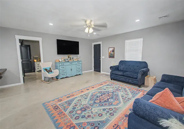 Photo 3 of Sale Pending at 11732 Oktaha Rd, Oktaha, OK 74450 | MLS# 2631385 | Listing updated on 2026-09-17