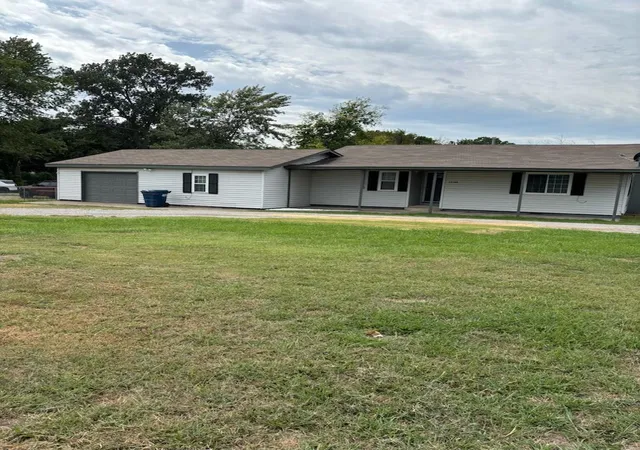 Photo 1 of Single family home for sale at 12104 N 129th East Eastavenue, Collinsville, OK 74021 | MLS# 2631430 | Listing updated on 2026-09-14