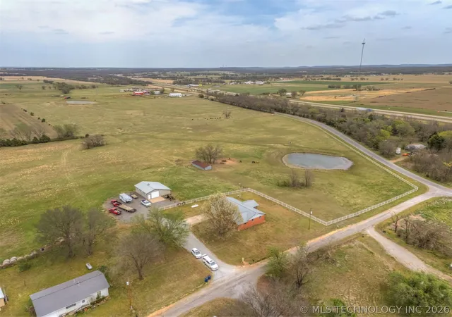 Photo 2 of Single family home for sale at 302 N Gas St, Chouteau, OK 74337 | MLS# 2631434 | Listing updated on 2026-09-09