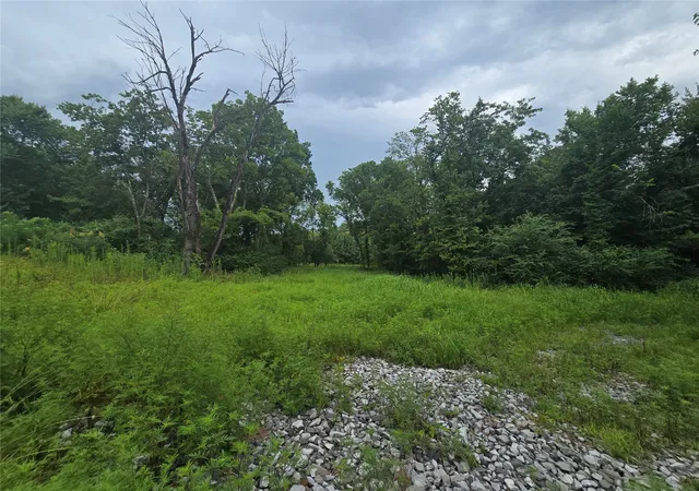 Photo 4 of Sale Pending at 20780 S Bryanwood Dr, Claremore, OK 74019 | MLS# 2631436 | Listing updated on 2026-09-22