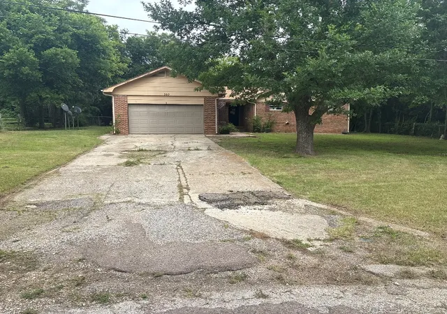 Single family home for sale at 350 S West St, Konawa, OK 74849 | MLS# 2631440 | Listing updated on 2026-09-13