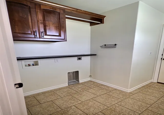 Photo 17 of Sale Pending at 13041 Timber Rdg, Claremore, OK 74017 | MLS# 2631442 | Listing updated on 2026-08-29