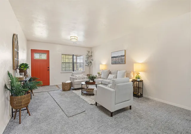 Photo 4 of Single family home for sale at 310 Sinclair St, Healdton, OK 73438 | MLS# 2631334 | Listing updated on 2026-09-14