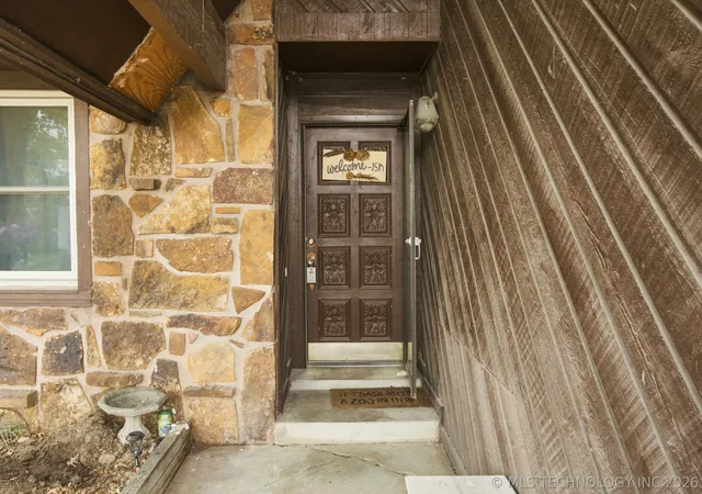 Photo 3 of Sale Pending at 7614 N 122nd East Ave, Owasso, OK 74055 | MLS# 2631487 | Listing updated on 2026-09-08