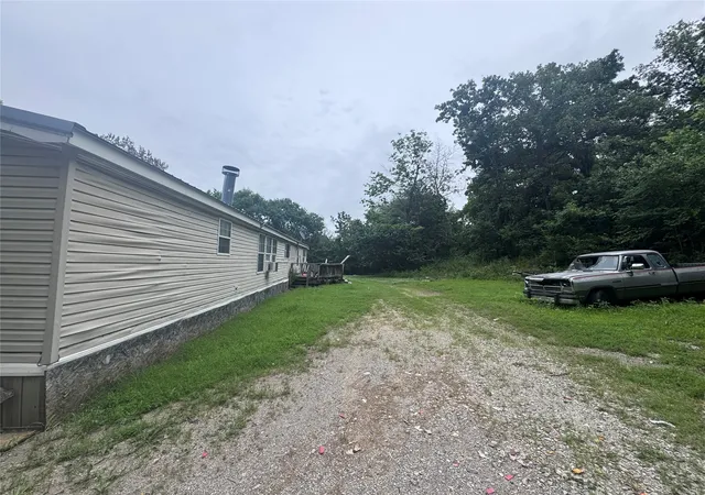 Photo 2 of Manufactured home for sale at 15450 E 520 Rd, Claremore, OK 74019 | MLS# 2631346 | Listing updated on 2026-10-27