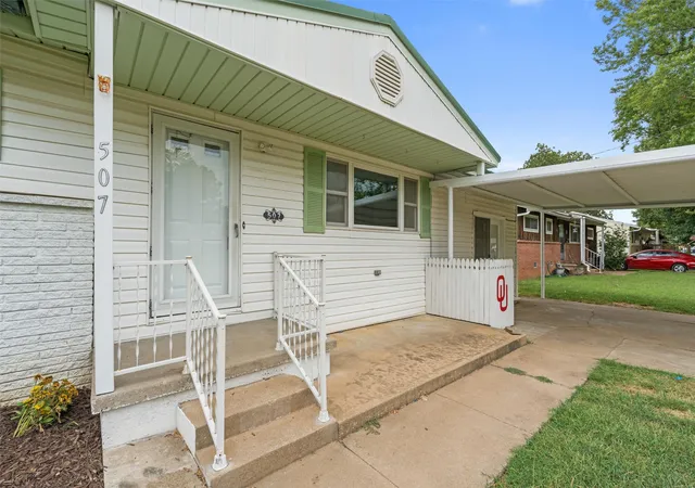 Photo 3 of Single family home for sale at 507 S Hamilton Ave, Dewey, OK 74029 | MLS# 2631586 | Listing updated on 2026-09-07