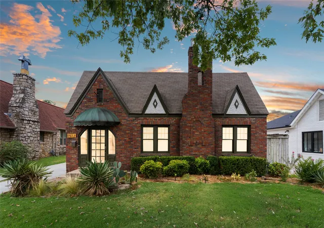 Photo 1 of Sale Pending at 1512 S Gary Pl, Tulsa, OK 74104 | MLS# 2631279 | Listing updated on 2026-08-31