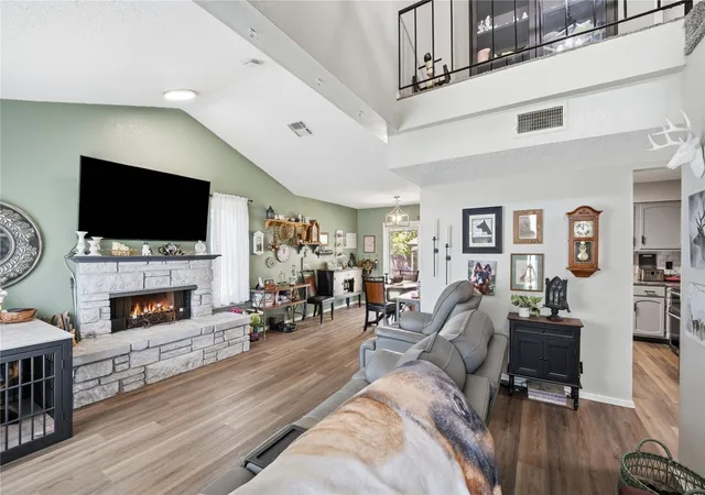 Photo 4 of Single family home for sale at 5438 Clearview Dr, Bartlesville, OK 74006 | MLS# 2631492 | Listing updated on 2026-09-07