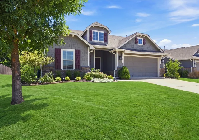 Photo 2 of Sale Pending at 7211 S Joshua Ave, Broken Arrow, OK 74011 | MLS# 2631314 | Listing updated on 2026-09-14